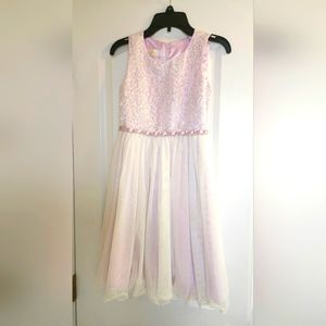 American Princess brand dress in lavender and white size 8